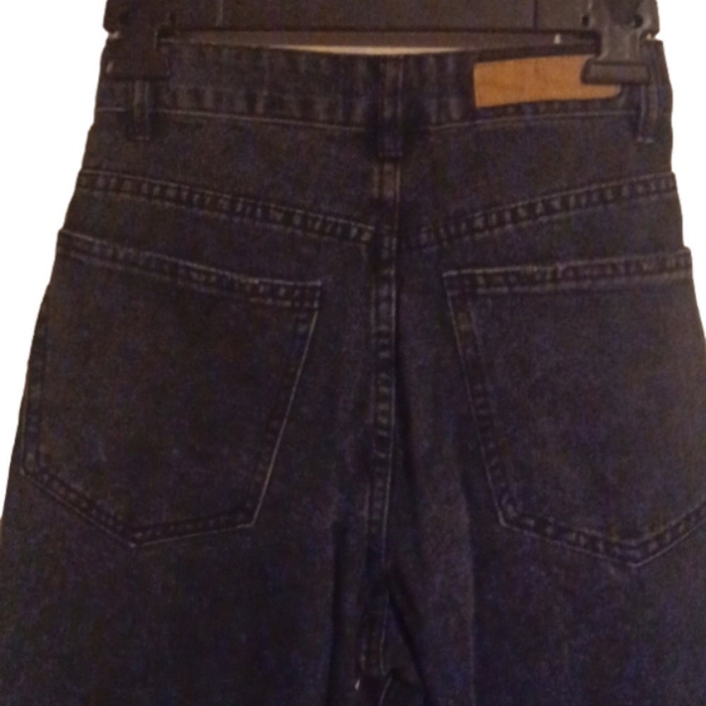 COTTON On Wide Leg Cropped Frayed Hems Faded Black Jeans. Size 2. - Picture 5 of 9